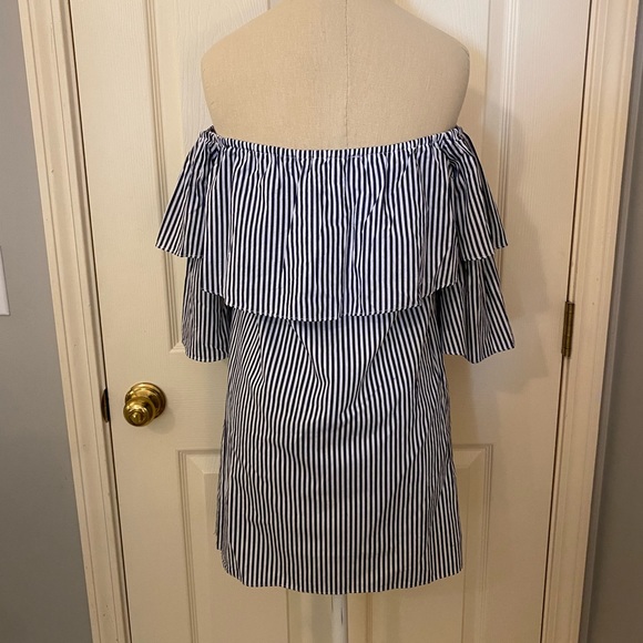 Urban Outfitters Cooperative Tiered Sleeve Off-The-Shoulder Dress - Picture 6 of 8